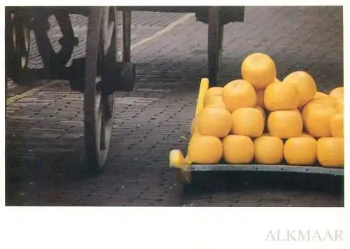 Postcard Netherlands Alkmaar Kaasmarkt detail aspect