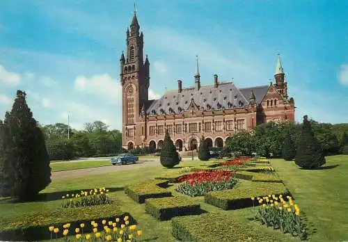 Postcard Netherlands Den Haag the Peace Palace