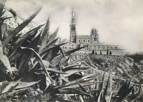 Post card France Marseille Basilique Notre-Dame de la Garde