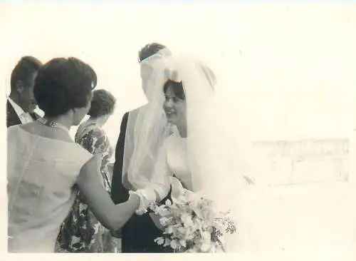 Real photo wedding social history bride and guests bouquet Koch