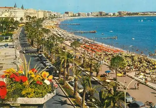 Post card France Cannes La Croisette et la Plage
