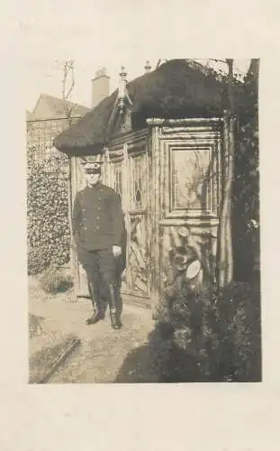 British military man portrait 1909 uniform