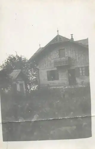 Photo postcard house to identify ( orizontal bending )