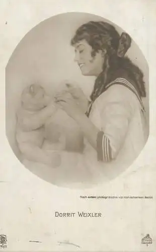 Actress Dorrit Weixler & teddy bear 1917 postcard