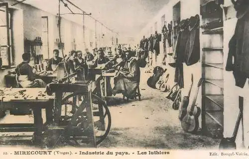 France 1986 postcard Mirecourt industrie du pays les luthiers