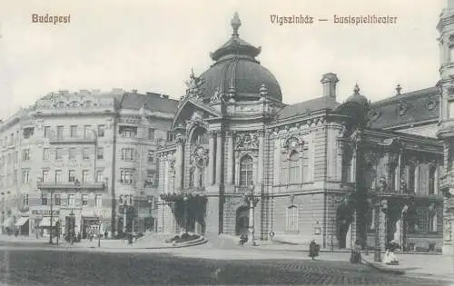 Europe Hungary Budapest Vigszinhaz Lusispieltheater postcard