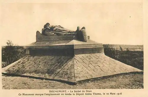 Military Fort de Douaumont Great War WW1 le soldat du droit 1916 postcard