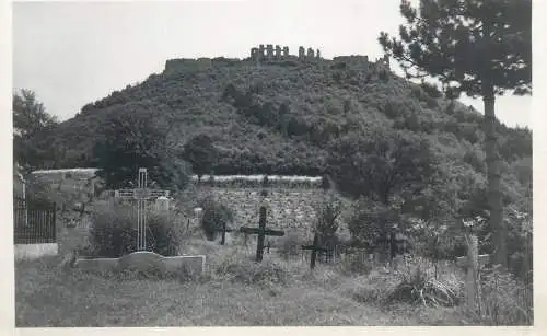 Ukraine Khust Hust cimitiere cemetery citadel ruins in distance