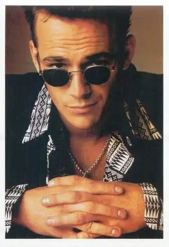 American actor Luke Perry postcard