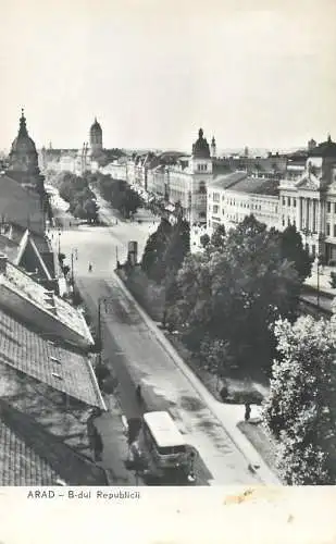 Postcard Romania Arad B-dul Republicii vedere aeriana