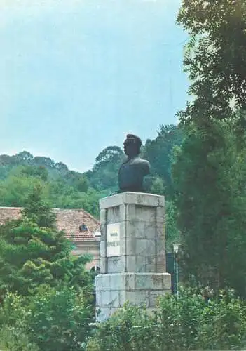 Romania Oravita statuia lui Mihai Eminescu de R. Ladea foto Gr. Palade postcard