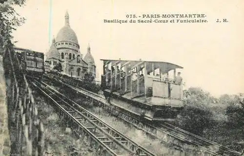 A5171 France Paris Montmartre Basilique du Sacre Coeur et le Funiculaire