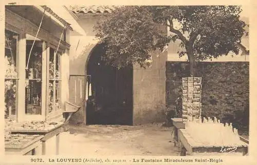 A5369 La Louvesc fontaine miraculeuse Saint-Regis