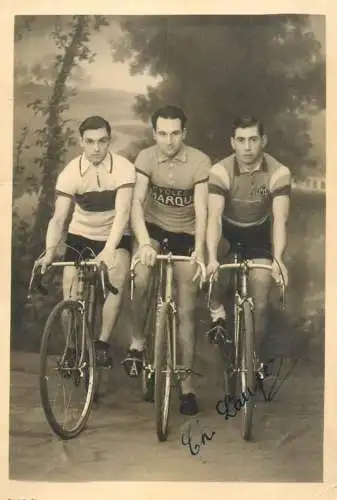 A0074 Sports Cycling Swiss cyclists photo postcard Bouboule Lausanne