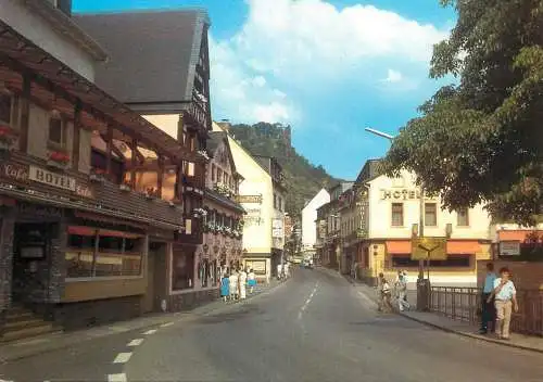 A5078 Germany Altenahr Hauptstrasse mit Blick zur Burgruine Are