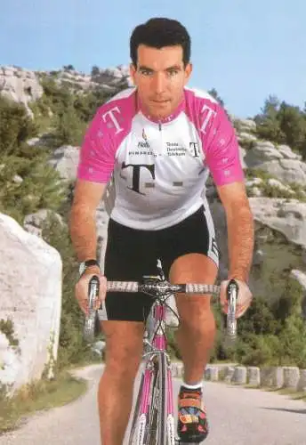 A5066 Bert Dietz professional bicycle rider