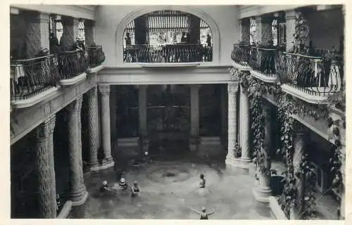A5157 Hungary Budapest the effervescent-water pool of St. Gerard`s thermal bath 1941