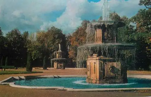 Russia Sankt Petersburg Pedrovoret fountain grand palace