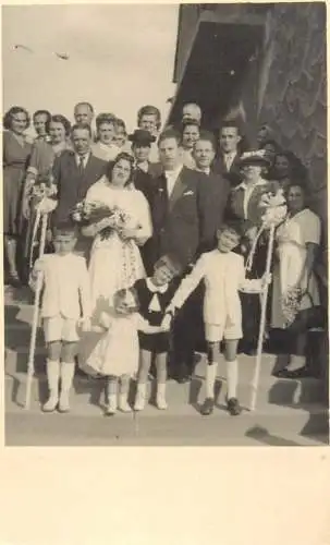 A5172 Marriages souvenir wedding real photo not postcard 1947