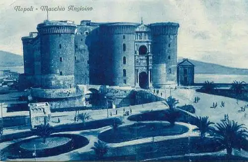 A5008 Italy Napoli Maschio Angioino