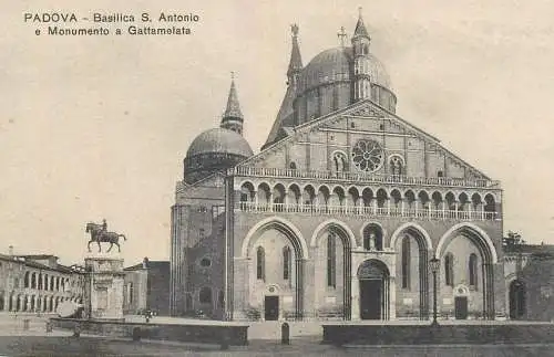 A5007 Italy Padova Basilica di S Antonio e Monumento a Gattamelata