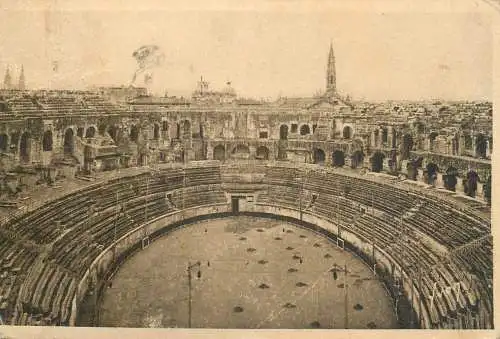 A5129 Nîmes arenes