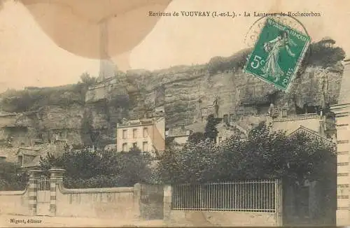 A5127 Vouvray la lanterne de Rochecorbon