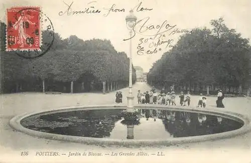 A5126 Poitiers jardin de Blossac