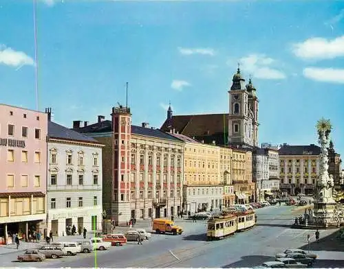 Austria Linz Donau Stadt am Alpenrand Hauptplatz tramway