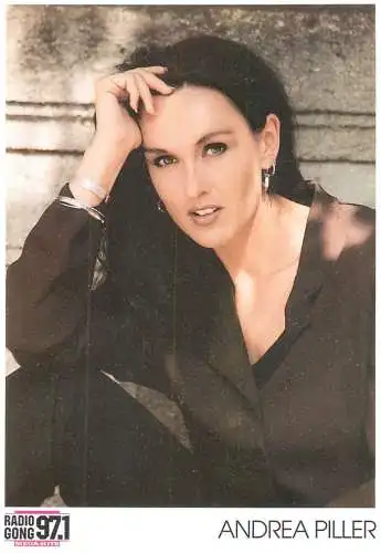 A5074 Radio host Andrea Piller