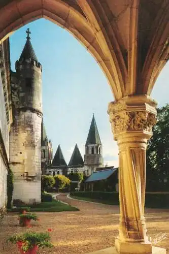 France Loches (Indre-et-Loire)  Eglise Saint-Ours