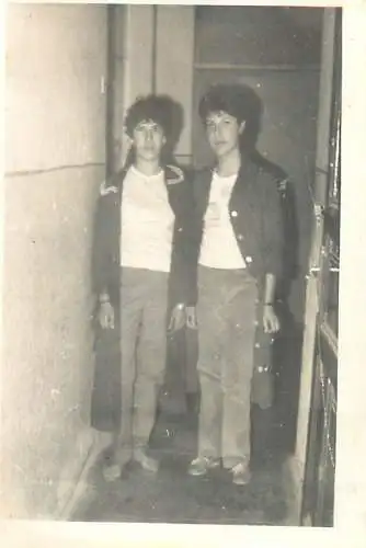 Anonymous persons young ladies souvenir photo Romania