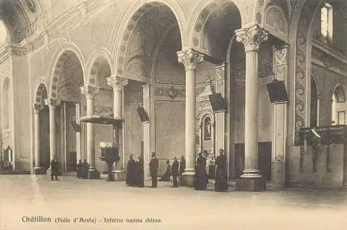 A5762 Italia Châtillon, Valle d'Aosta interno nuova chiesa