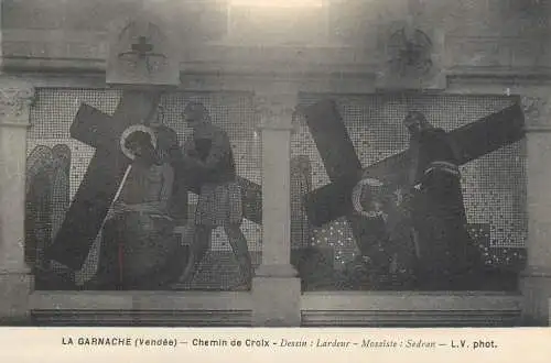 A5764 France LA GARNACHE eglise chemin de croix