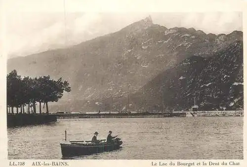 A5764 France Aix les Bains lac du Bourget et la Dent du Chat