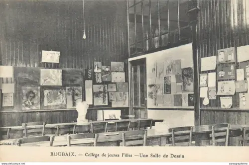 A5814 ROUBAIX Collège de Jeunes salle de dessin