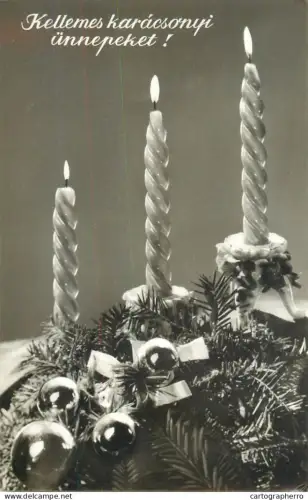 A5301 Holidays and celebrations greetings Christmas lit candles decorative ornament