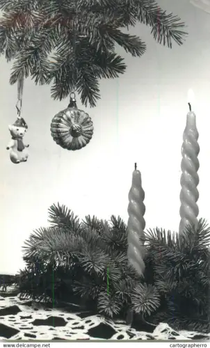 A5301 Holidays and celebrations greetings Christmas globes and candle decorated fir tree detail aspect