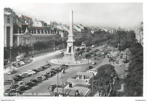 A5799 Lisboa Avenida da Liberdade c.1954