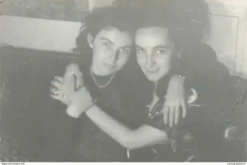 Anonymous persons souvenir photo 1954