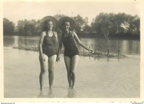 Anonymous persons girls bathing suits souvenir photo