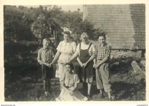 Anonymous persons Romania family souvenir