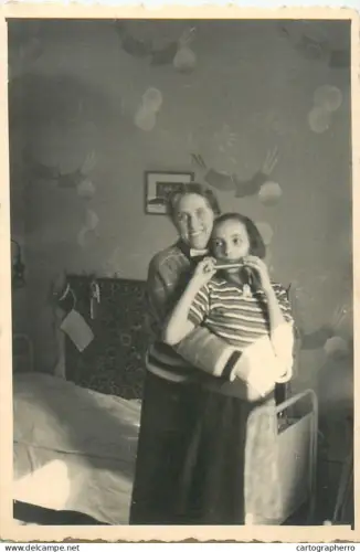 Anonymous persons children & family group souvenir photo Romania