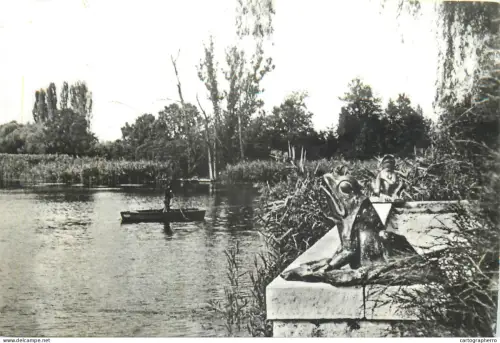 A5788 Romania Bucuresti vedere din parcul Palatului Mogosoaia