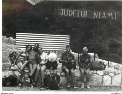 A5787 Romania excursionists Neamt country photo 1970s
