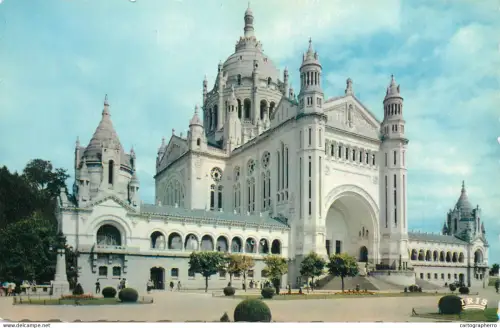 A5123 France Lisieux basilique