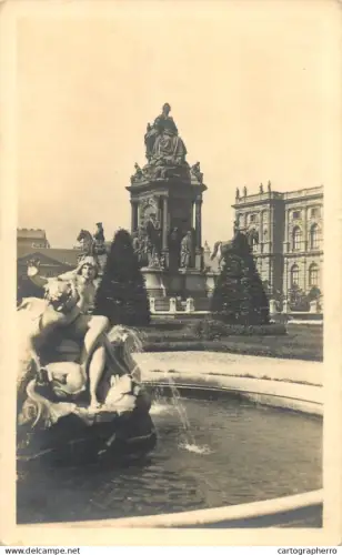 A5122 Austria Vienna Maria Theresia denkmal