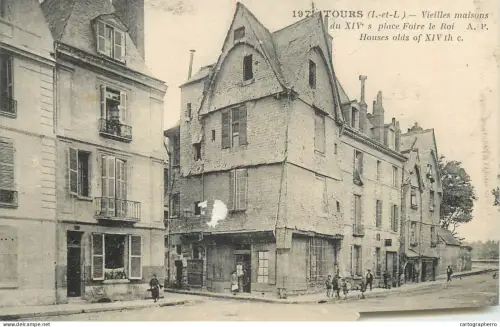 A5115 France carte postale avec défaut Tours vieilles maisons