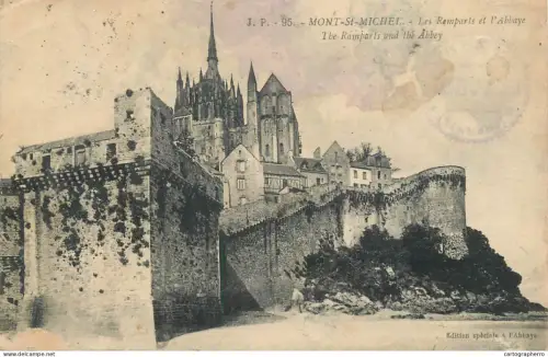A5115 France carte postale avec défaut Le Mont Saint Michel