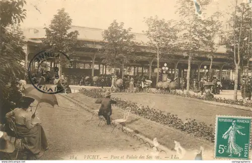 A5115 France carte postale avec défaut Vichy